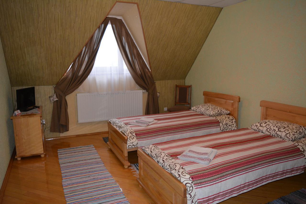 Hotel Svitlytsia Tyachiv Zewnętrze zdjęcie